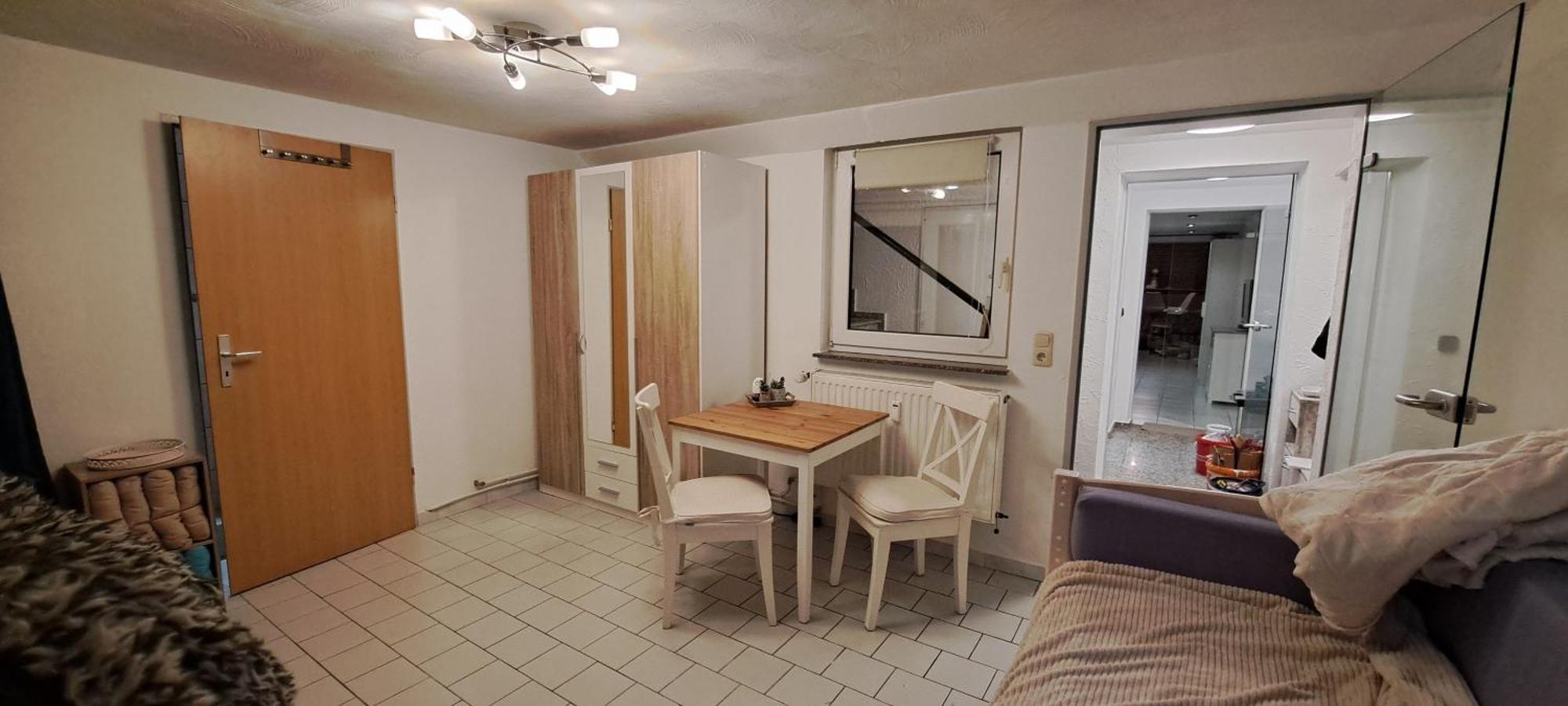 Private 1-2,5 -Zimmer-Wohnung Mit Terrasse ツュルピッヒ エクステリア 写真