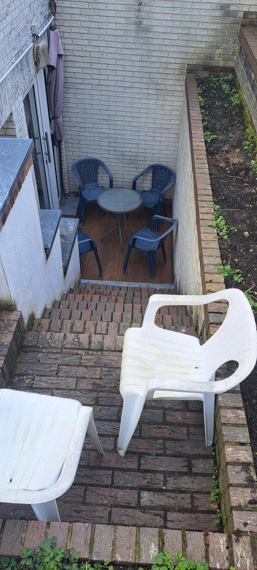 Private 1-2,5 -Zimmer-Wohnung Mit Terrasse ツュルピッヒ エクステリア 写真