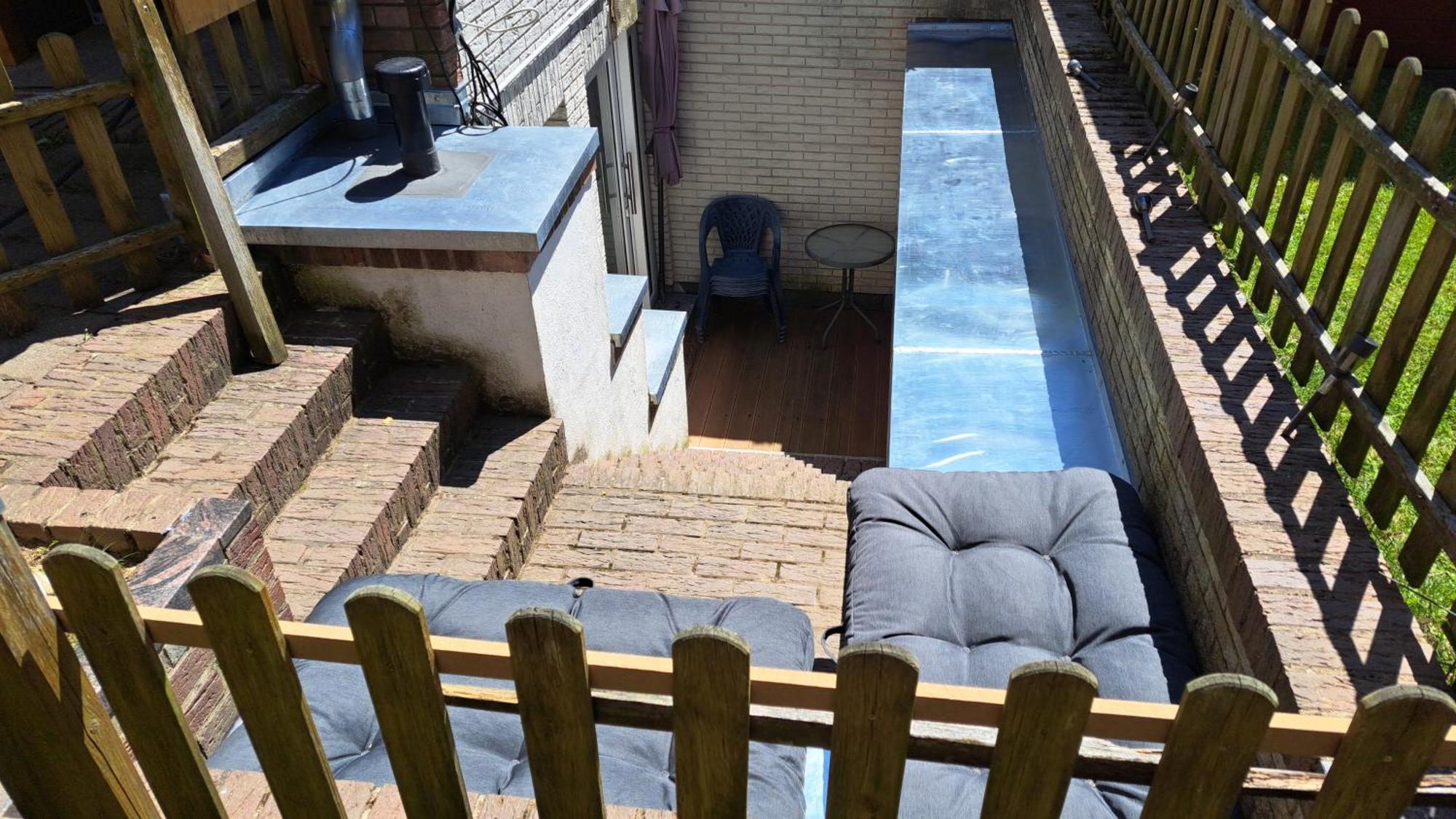 Private 1-2,5 -Zimmer-Wohnung Mit Terrasse ツュルピッヒ エクステリア 写真